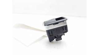 MANDO ELEVALUNAS TRASERO DERECHO MERCEDES-BENZ CLASE A (2012-2018) A 180 CDI / D (176.012) 109CV 1461CC - L.8282995 / A2049
