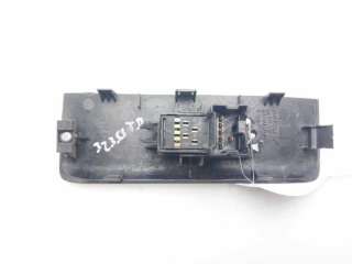 MANDO ELEVALUNAS TRASERO DERECHO NISSAN NP300 NAVARA (2006-) 2.5 DCI 4WD 171CV 2488CC - L.8283836 / 82960EA300