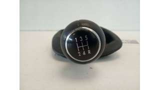 GUARNECIDOS PALANCA CAMBIO VOLKSWAGEN PASSAT VARIANT  - M.826782 / NVE8685