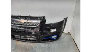 PARAGOLPES DELANTERO CHEVROLET AVEO / KALOS SEDÁN (2005-2007) 1.4 94CV 1399CC - L.8288110 / 93742764 2