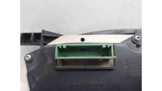 CUADRO INSTRUMENTOS RENAULT TRAFIC II AUTOBÚS (2001-) 1.9 DCI 100 (JL0C) 101CV 1870CC - L.8288931 / P8200390132
