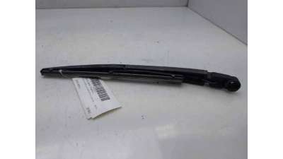 BRAZO LIMPIA TRASERO TOYOTA COROLLA VERSO (2005-2009) 2.2 D-4D (AUR10) 136CV 2231CC - L.8290026 / 852410F010