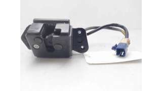 CERRADURA MALETERO / PORTON TOYOTA COROLLA VERSO (2005-2009) 2.2 D-4D (AUR10) 136CV 2231CC - L.8290090 / 6935005051