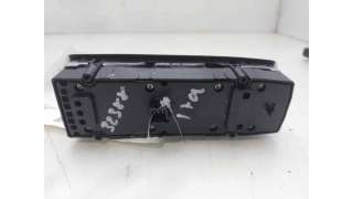 MANDO ELEVALUNAS DELANTERO IZQUIERDO MERCEDES-BENZ CLASE C (2009-2014) C 200 CDI (204.001) 136CV 2143CC - L.8290102 / A2049