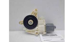 MOTOR ELEVALUNAS DELANTERO DERECHO MERCEDES-BENZ CLASE C (2009-2014) C 200 CDI (204.001) 136CV 2143CC - L.8290153 / A204820