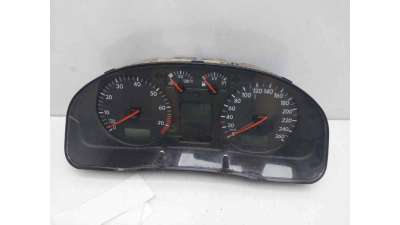 CUADRO INSTRUMENTOS VOLKSWAGEN PASSAT (1996-2000) 1.8 125CV 1781CC - L.8292442 / 3B0920822