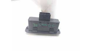 MANDO ELEVALUNAS DELANTERO IZQUIERDO HYUNDAI ACCENT I (1994-2000) 1.5 I 12V 88CV 1495CC - L.8295065 / 9357022000 2