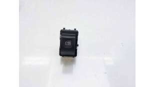 MANDO ELEVALUNAS DELANTERO DERECHO OTROS VEHICULOS - L.8295700 / 254118439R