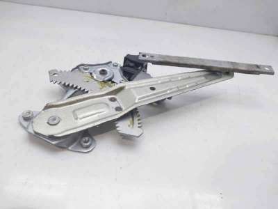 ELEVALUNAS TRASERO DERECHO NISSAN JUKE (2010-) 1.5 DCI 110CV 1461CC - L.8298365 / 827201U600