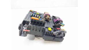 CAJA RELES / FUSIBLES VOLVO XC70 CROSS COUNTRY (2002-2007) 2.4 D5 XC AWD 163CV 2401CC - L.8301104 / 8676391 2