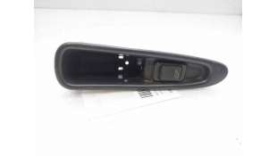 MANDO ELEVALUNAS DELANTERO IZQUIERDO VOLVO S40 I (1999-2000) 1.9 DI 95CV 1870CC - L.8302615 / 883327