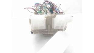 CAJA RELES / FUSIBLES TOYOTA AURIS (2007-2012) 1.6 (ZRE151) 124CV 1598CC - L.8303339 / 8273002150A 2