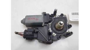 MOTOR ELEVALUNAS DELANTERO IZQUIERDO AUDI A4 (1994-2000) 1.8 125CV 1781CC - L.8305427 / 8D0959801D