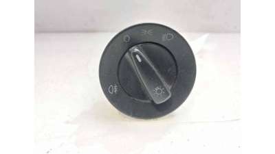 MANDO LUCES VOLKSWAGEN GOLF IV (2000-2005) 1.6 16V 105CV 1598CC - L.8305882 / 1C0941531
