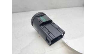 MANDO LUCES VOLKSWAGEN GOLF IV (2000-2005) 1.6 16V 105CV 1598CC - L.8305882 / 1C0941531
