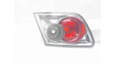 PILOTO TRASERO DERECHO INTERIOR MAZDA 6 SEDÁN (2002-2007) 2.0 DI 121CV 1998CC - L.8312736 / GJ6A513H0C