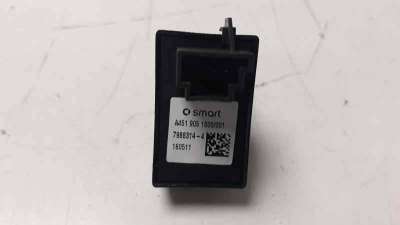 MANDO ELEVALUNAS DELANTERO DERECHO SMART COUPE  - M.844489 / 4519051800