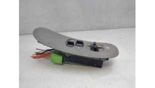 MANDO ELEVALUNAS DELANTERO IZQUIERDO CHRYSLER VOYAGER IV (2000-2008) 2.5 CRD 141CV 2499CC - L.8314444 / 04685732AC 2