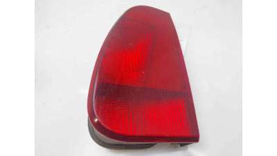 PILOTO TRASERO IZQUIERDO INTERIOR FIAT ULYSSE (1999-2002) 2.0 JTD 16V 109CV 1997CC - L.8315831 / 0001470939080