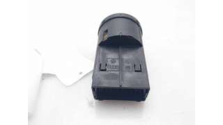 MANDO LUCES VOLKSWAGEN POLO (2001-2008) 1.4 16V 75CV 1390CC - L.8316257 / 6Q0941531B