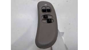 MANDO ELEVALUNAS DELANTERO IZQUIERDO CHRYSLER VOYAGER IV (2000-2008) 3.3 174CV 3301CC - L.8316860 / 04685732AB