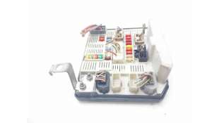 CAJA RELES / FUSIBLES RENAULT MEGANE II (2005-2009) 1.9 DCI 131CV 1870CC - L.8319215 / 8200481866