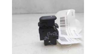 MANDO ELEVALUNAS DELANTERO IZQUIERDO HYUNDAI IX35 (2010-) 1.7 CRDI 116CV 1685CC - L.8320924 / 935752Y0109P