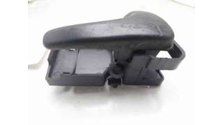 MANETA INTERIOR TRASERA DERECHA VOLKSWAGEN PASSAT (1990-1996) 2.0 115CV 1984CC - L.8322469 / 3A0837236