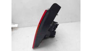 PILOTO TRASERO DERECHO INTERIOR VOLKSWAGEN PASSAT (1990-1996) 2.0 115CV 1984CC - L.8322502 / 3A5945107