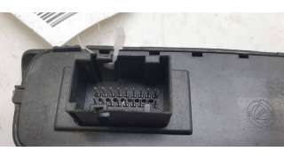 MANDO ELEVALUNAS DELANTERO IZQUIERDO FIAT STILO (2005-2006) 1.9 D MULTIJET 120CV 1910CC - L.8322597 / 0735397097