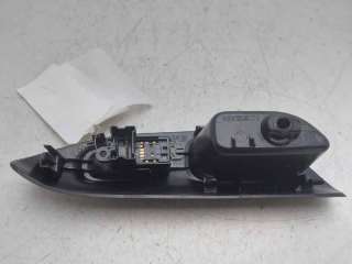 MANDO ELEVALUNAS TRASERO IZQUIERDO NISSAN JUKE (2010-) 1.5 DCI 110CV 1461CC - L.8322697 / 829611KA2A