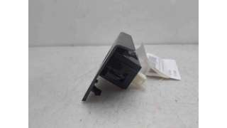 MANDO ELEVALUNAS TRASERO DERECHO TOYOTA AURIS (2010-2012) 1.8 HYBRID (ZWE150) 99CV 1798CC - L.8323757 / 7427102630