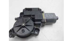 MOTOR ELEVALUNAS TRASERO IZQUIERDO VOLKSWAGEN POLO (2014-) 1.6 90CV 1598CC - L.8324764 / 6R0959811N 2