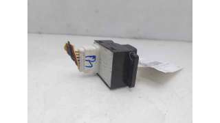 MANDO ELEVALUNAS DELANTERO IZQUIERDO HYUNDAI I10 (2008-2013) 1.1 67CV 1086CC - L.8325042 / 202007107
