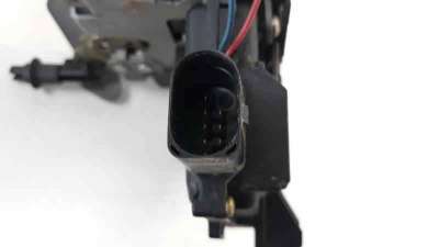 CERRADURA PUERTA TRASERA DERECHA AUDI A4 BERLINA  - M.852818 / 4B0839016B