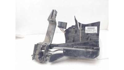 CERRADURA PUERTA DELANTERA DERECHA FORD FIESTA V (2001-2008) 1.4 16V 80CV 1388CC - L.8325944 / 2S61A219A64AE