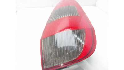 PILOTO TRASERO DERECHO FORD FIESTA V (2001-2008) 1.4 16V 80CV 1388CC - L.8325962 / 2S6113A602BG