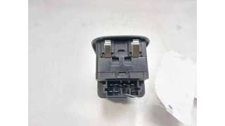 MANDO ELEVALUNAS DELANTERO IZQUIERDO PEUGEOT EXPERT FURGÓN (1996-2000) 1.9 TD 90CV 1905CC - L.8326079 / 199617372