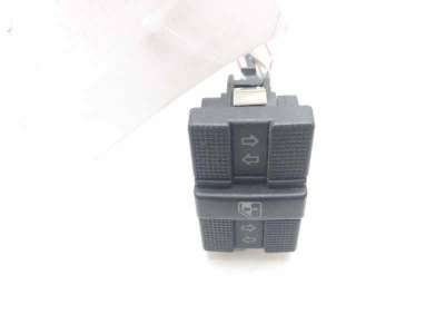 MANDO ELEVALUNAS DELANTERO IZQUIERDO VOLKSWAGEN PASSAT (1990-1996) 2.0 115CV 1984CC - L.8326243 / 3A0959855