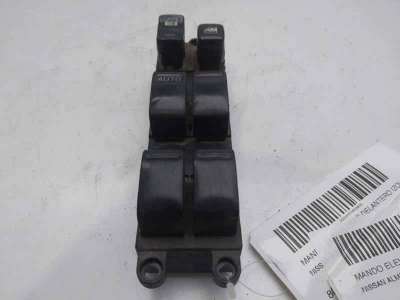 MANDO ELEVALUNAS DELANTERO IZQUIERDO NISSAN ALMERA TINO (2000-2006) 2.2 DCI 115CV 2184CC - L.8329415 / 80961BU400