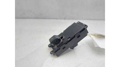 MANDO ELEVALUNAS DELANTERO DERECHO CHEVROLET CRUZE (2009-) 2.0 CDI 150CV 1991CC - L.8329874 / 13305370