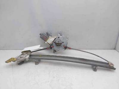 ELEVALUNAS DELANTERO IZQUIERDO NISSAN MICRA III (2003-2010) 1.2 16V 80CV 1240CC - L.8330756 / 80701BC60B