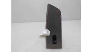 MANDO ELEVALUNAS DELANTERO DERECHO OTROS VEHICULOS - L.8332230 / 180706
