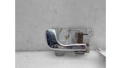 MANETA INTERIOR DELANTERA DERECHA MITSUBISHI MONTERO (1994-1999) 2.8 TD (V46W, V26W) 125CV 2835CC - L.8333065 / MB669169