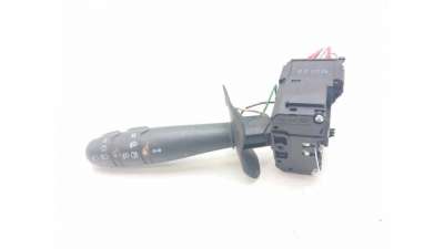 MANDO LUCES RENAULT CLIO II (2001-2009) 1.5 DCI (B/CB07) 65CV 1461CC - L.8334266 / 7701047552