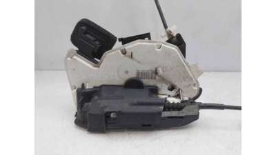 CERRADURA PUERTA TRASERA DERECHA VOLKSWAGEN POLO (2014-) 1.6 90CV 1598CC - L.8334406 / 6R4839016A
