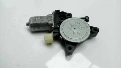 MOTOR ELEVALUNAS TRASERO DERECHO KIA CARENS  - M.858232 / 83460A400