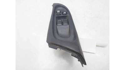 MANDO ELEVALUNAS DELANTERO IZQUIERDO NISSAN ALMERA II (2000-2006) 1.5 90CV 1498CC - L.8335365 / 809614M570