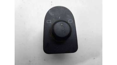 MANDO RETROVISOR SEAT TOLEDO II (2000-2005) 1.9 TDI 4DRIVE 150CV 1896CC - L.8335996 / 1M1959565G