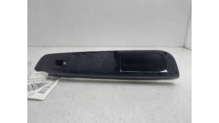 MANDO ELEVALUNAS DELANTERO DERECHO KIA CEED SW (2007-2012) 2.0 CRDI 140 140CV 1991CC - L.8338835 / 823611H000
